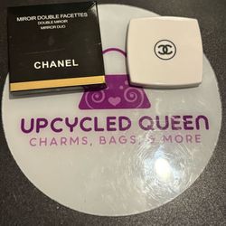 White GWP Compact Mirror 