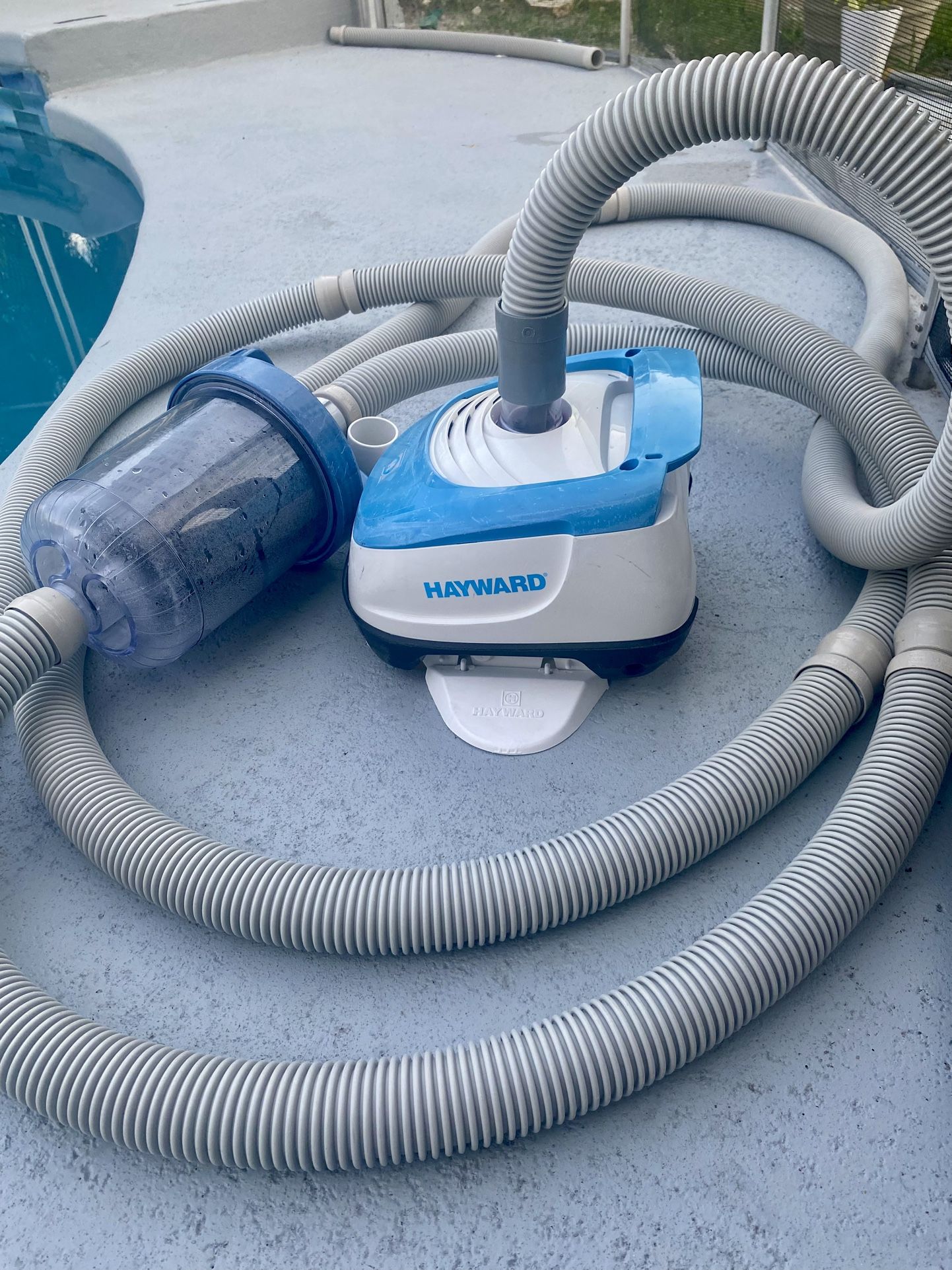 Automatic Pool Vacuum Hayward Navi50