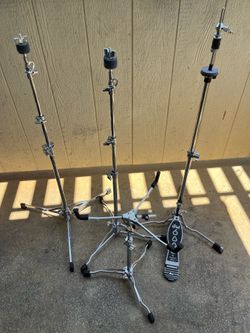 DW drums 6000 flat base light weight stands, hihat, snare, cymbals