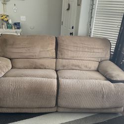 Dual recliner 