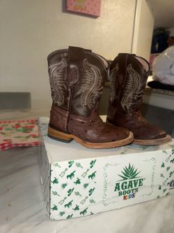 boy boots