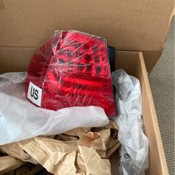 2010 BWW 3 Series Left Taillight 
