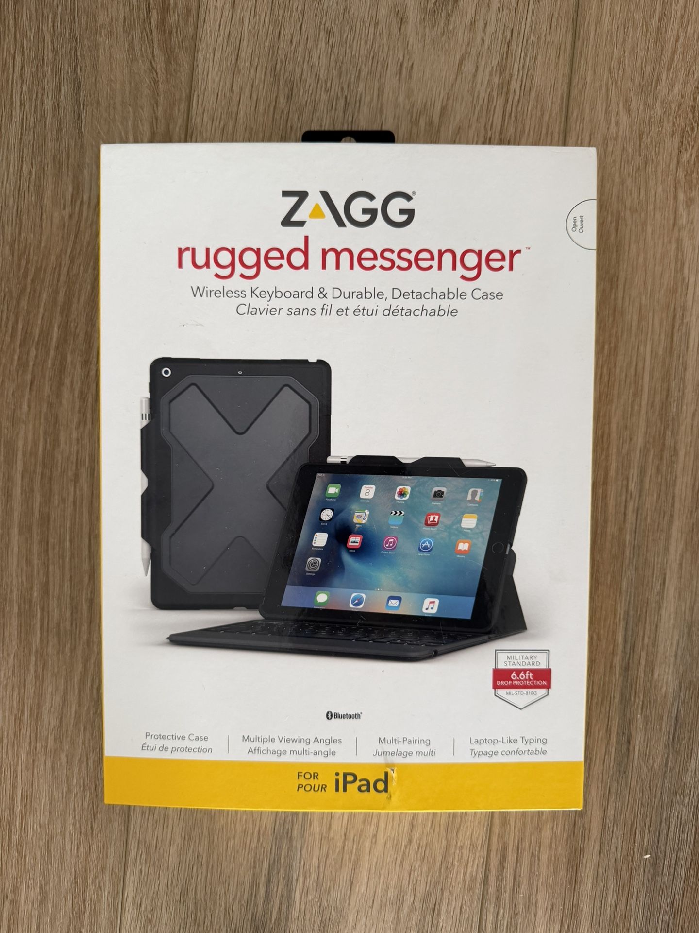 Zagg Rugged Messenger and Bluetooth Keyboard for Apple iPad generation