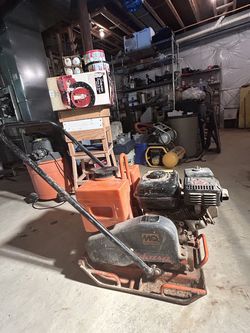 MultiQuip Mikasa Plate Tamper.    MVC82VHW