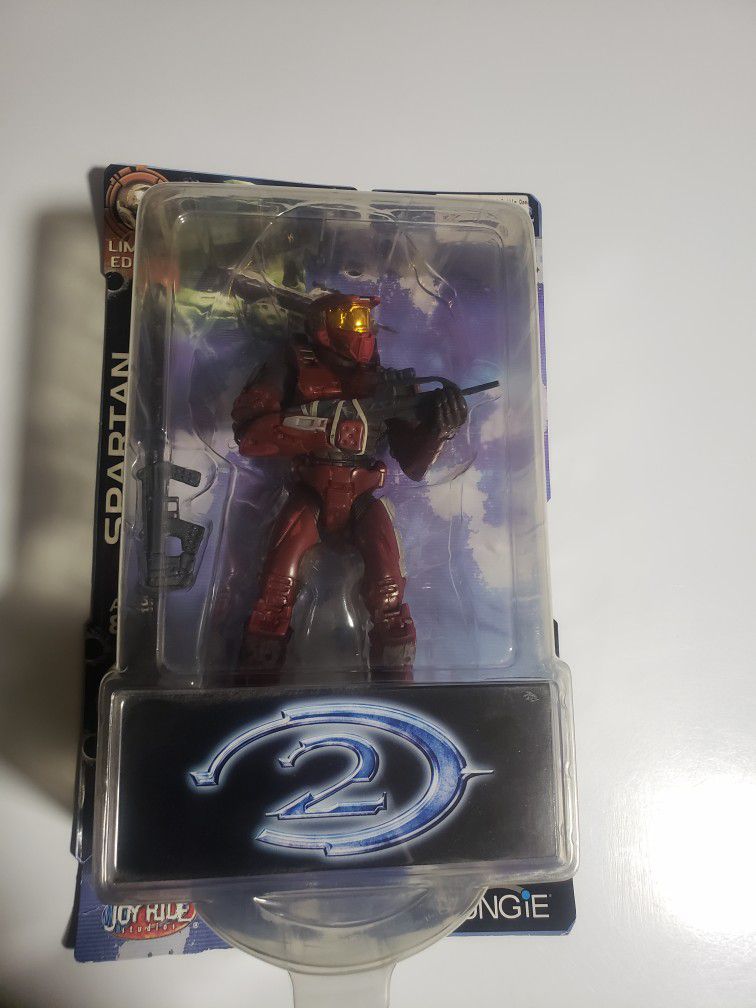 JoyRide Halo 2 Crimson SPARTAN with Battle Rifle & SMG Limited Edition NIB 2004