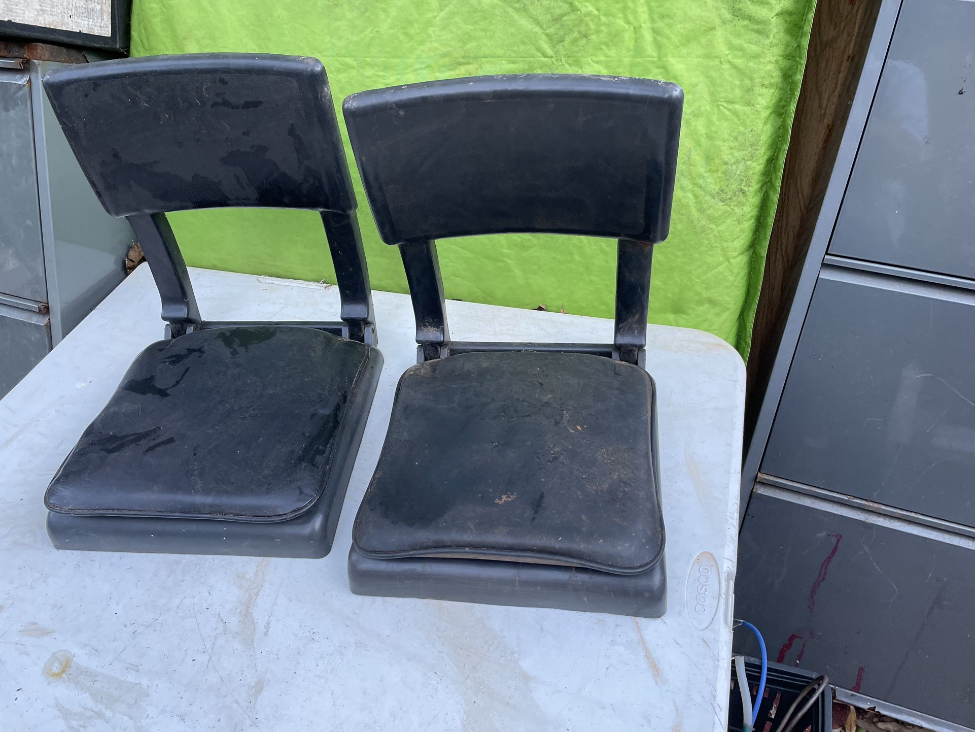 2pc Wide Stadium Seat