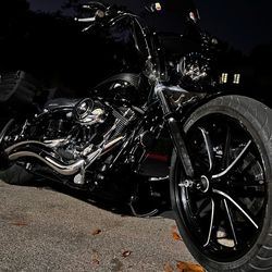 2014 Harley-Davidson Softail Breakout
