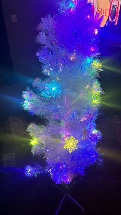 5ft White Fibre Optic Christmas Tree with Star Topper