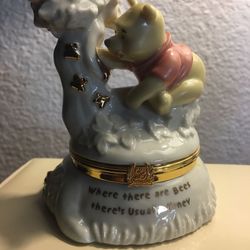 Collectible Lenox Disney Trinket Box Winnie The Pooh Treasure Of Honey