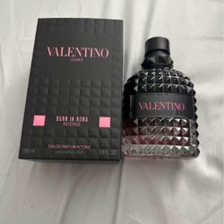 Valentino Born in Roma Intense 3.4 oz
