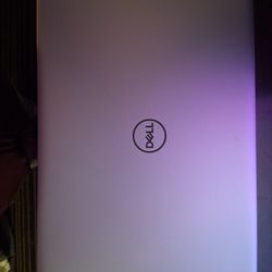 Dell Inspiron 5570