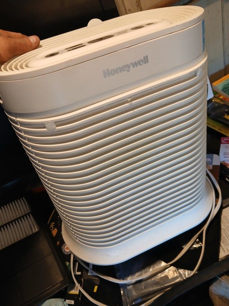 Honeywell Air Purifier 