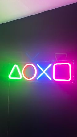 PLAYSTATION NEON LIGHT/SOCCER BALL COLOR CHANGING NEON LIGHT