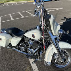 2002 Harley-Davidson Electra Glide Ultra Classic - $8,500 OBO - TRADES WELCOME