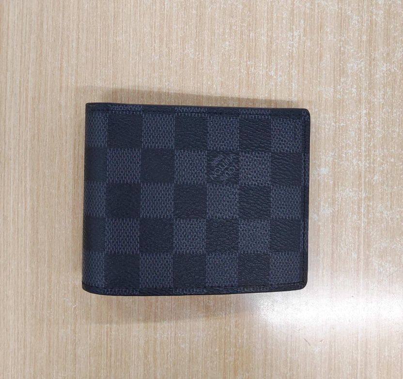 LV Louis Vuitton Wallet
