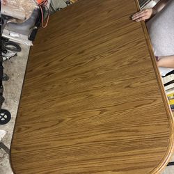 Medium/large Dinning Room Table