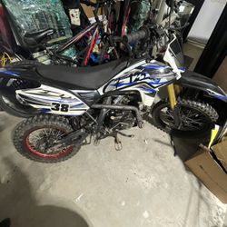 XT125R 2016 