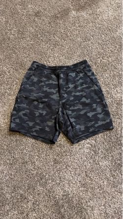 Lululemon Men Size Medium