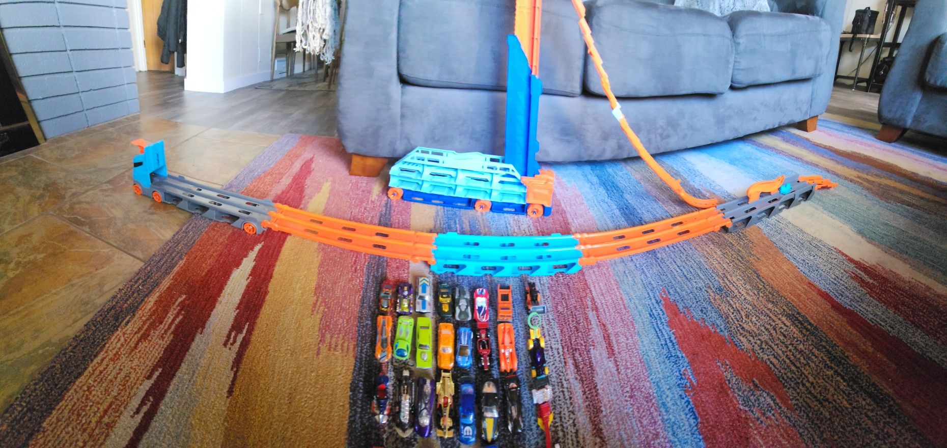 2 Hothweels Truck Hauler Storage With Cars