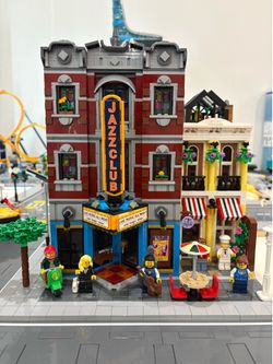 LEGO Icons: Jazz Club (10312)