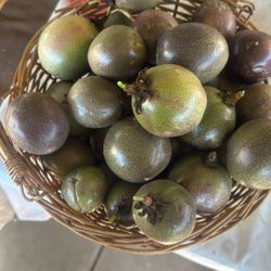Canasta De Maracuyá Por $20