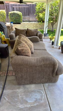 FREE COUCH SET