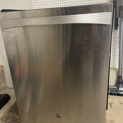 Kenmore Elite Ultra clean Dishwasher