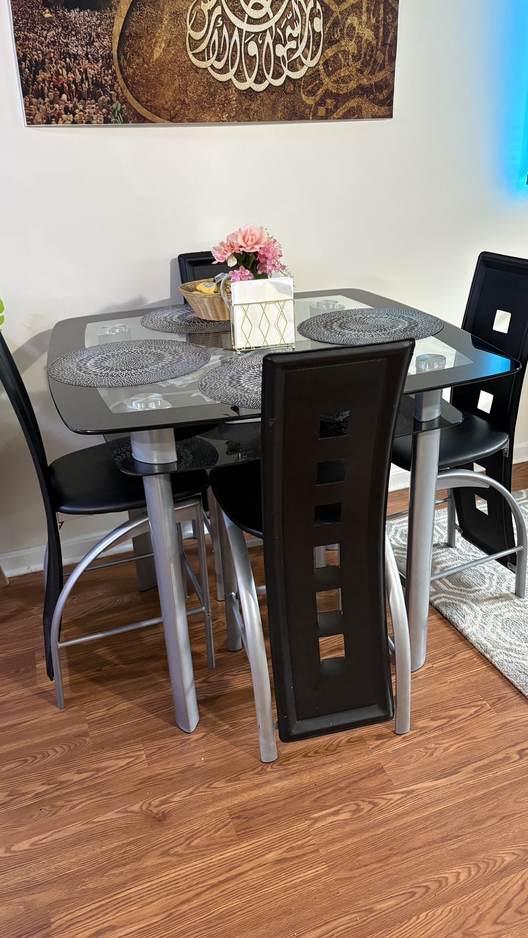 Dining Table (sale)