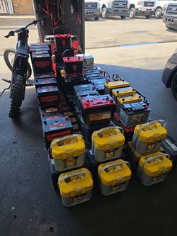 Car Battery 24f H5 34 78 65 48 49 47 H6 H7 51r 94r 86 H8 H9 Truck SUV And Car Batteries with Warranty. $60 + Core. Bateria para cualquier carro COVINA