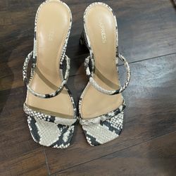 Women’s Express Heels