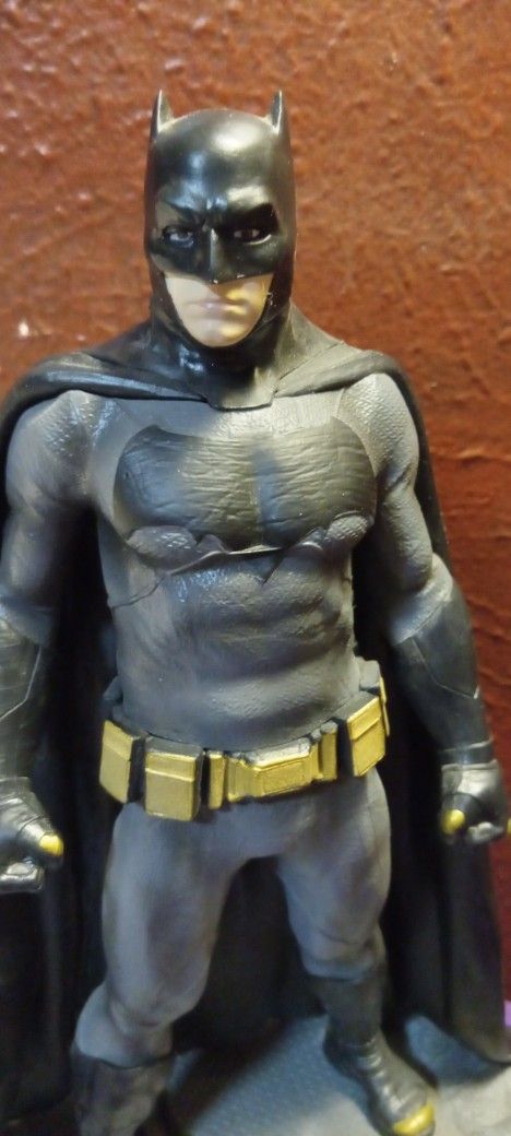 Batman v Superman Dawn of Justice Figurine 