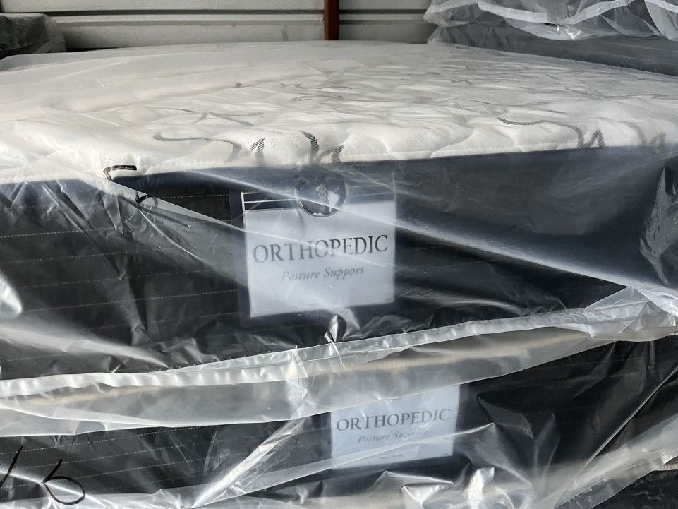 MATTRESS TWINFULLQUEEN AND KING MATTRESS SET BEST PRICE IN TOWN BRAND NEW