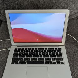 Mid 2012 MacBook Air 13" - Works Great Plugged In, Battery Needs Replacement