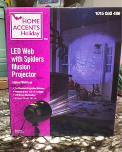 LED Web with Spiders Illusion Projector - NEW IN BOX