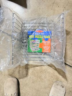 Melissa & Doug Multi-Fit Metal Wire Puzzle Rack