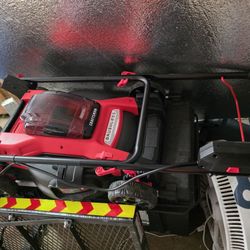 Craftsman Battery Powered Lawm Mover. 