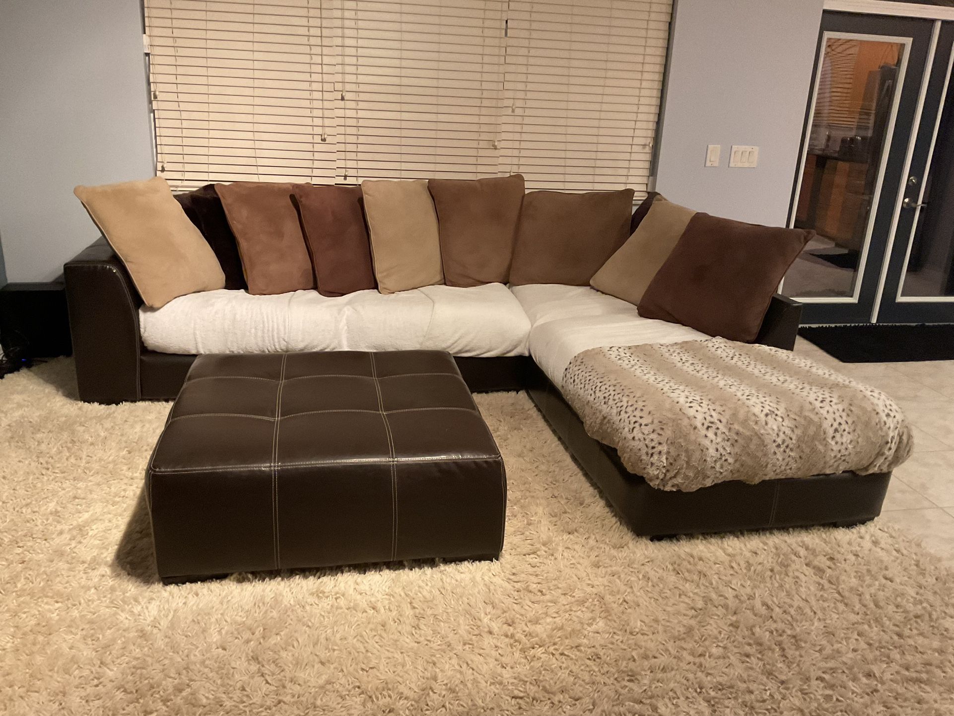 4 Piece L- Shaped Leather/Microfiber Sofa - 5 years old