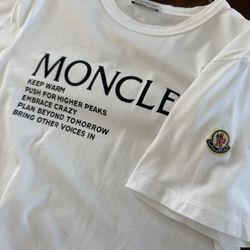 Moncler T-Shirt