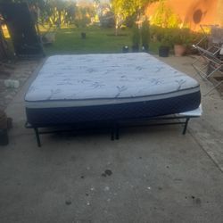 Queen 👑 Bed Bamboo 