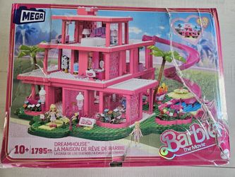 Mega Blocks Barbie House