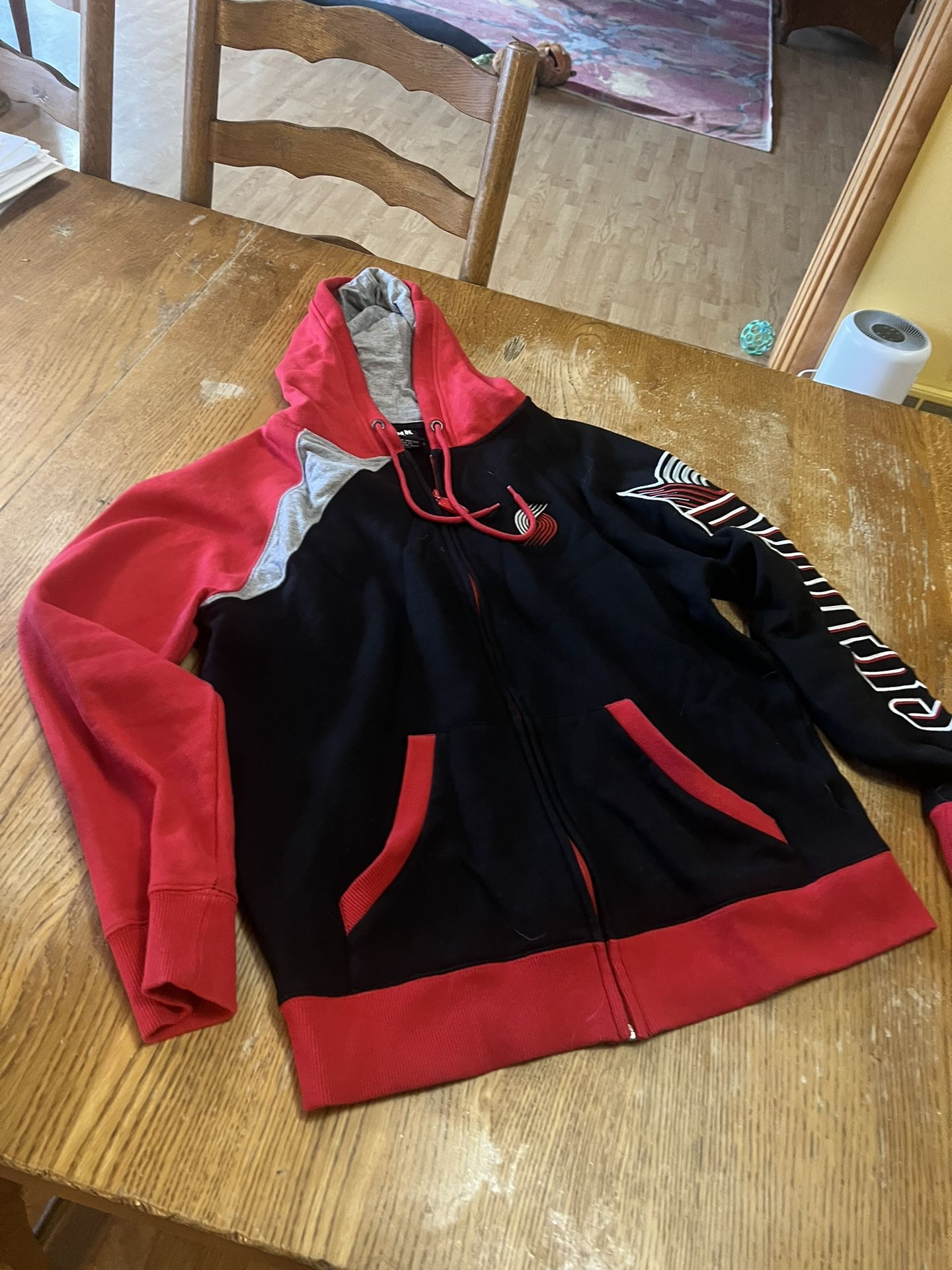 Great Condition Portland Trailblazers Hoodie Jacket