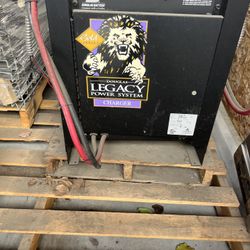 Douglas Legacy Power System Forklift Charger