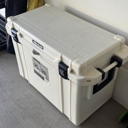 Pelican Cooler /ice Chest 
