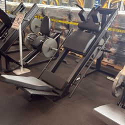 Body Solid GLPH1100 - Leg Press, Hack Squat