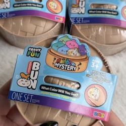 Rainbow Mystery Squishy Bun