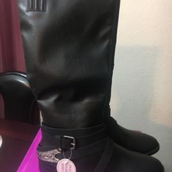 Botas Nuevas Size 9.5 De Mujer New Never Used