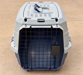 Hard-Sided Pet Travel Crate
