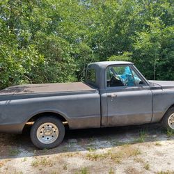 1967 Shortbed Chevy C-10 Pick Up Truck