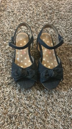 Girls Shoes - Very Cute