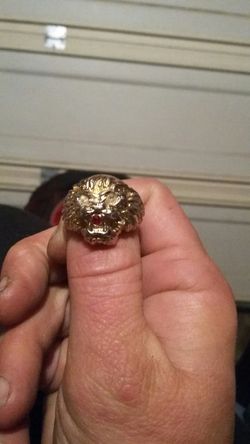 Lyons men's ring size 10